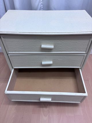 Mueble de mimbre beige 3 cajones