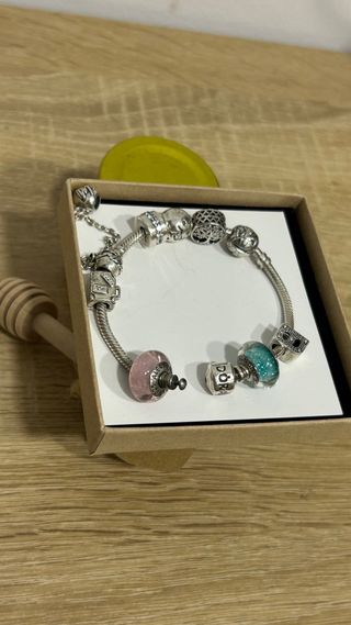 Pulsera Pandora Plata con 8 charms