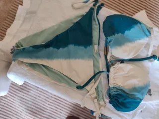 Biquíni Amarelo Verão