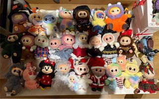 Lote Labubu y más figuras