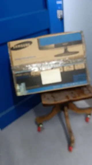 Monitor LCD Samsung 21.5'' B2230 Wide