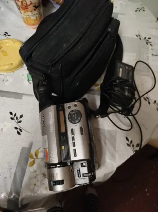 Videocámara Sony Handycam Video Hi8 XR