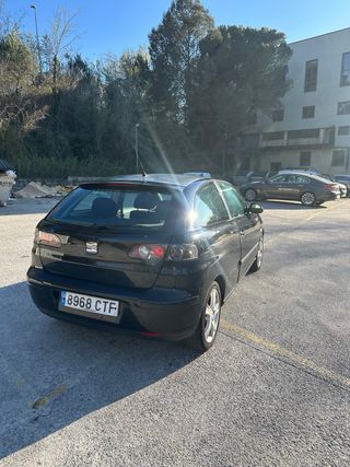 SEAT Ibiza 2004