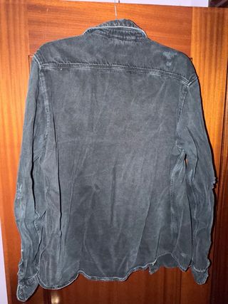 Sobrecamisa Pull and Bear Negra Talla L