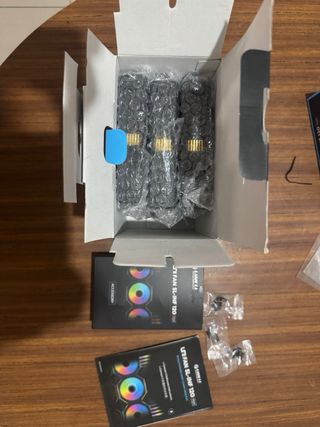 Pack 6 Lian Li SL Infinity Fans (Normal y Reverse)