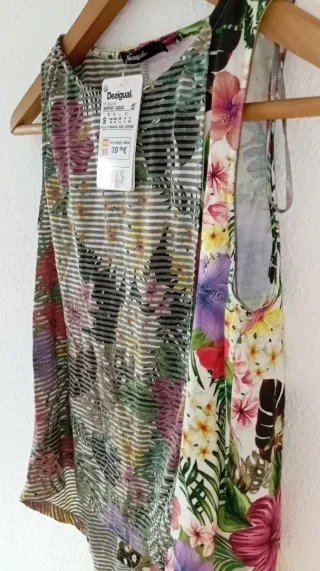 Camiseta Desigual Talla S Estampado Floral