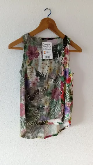 Camiseta Desigual Talla S Estampado Floral
