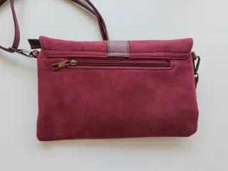 Bolso de mano burdeos con abalorios. Boho, Hippie