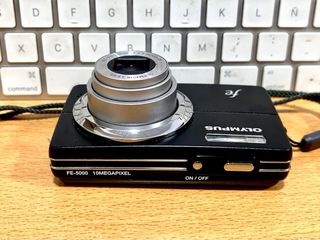 Olympus FE-5000 Cámara Digital Negra