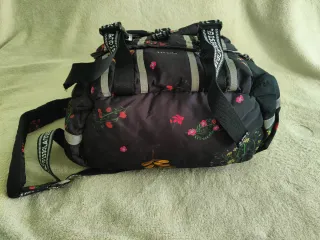 DESIGUAL - Mochila Flores Negra