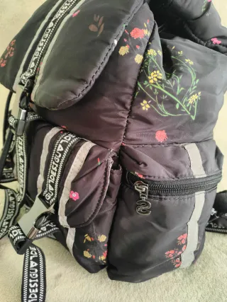 DESIGUAL - Mochila Flores Negra