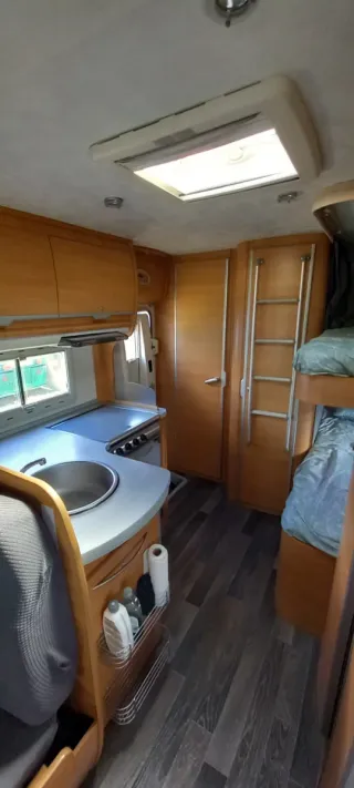 Autocarana Movilbetta Huari 1002 2006