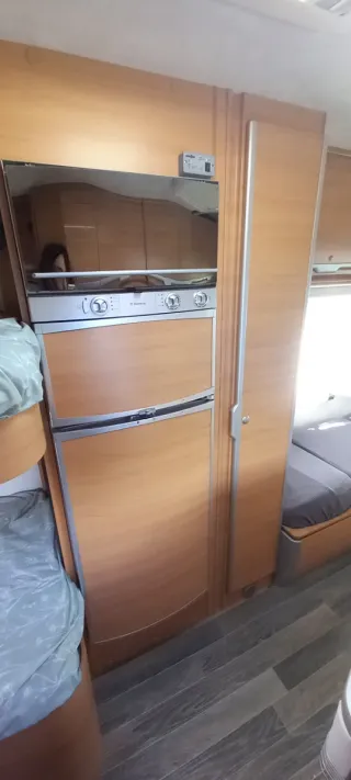 Autocarana Movilbetta Huari 1002 2006