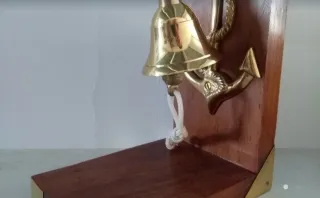 Sujetalibros marinero de madera