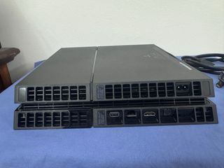 PlayStation 4 (PS4) 500GB