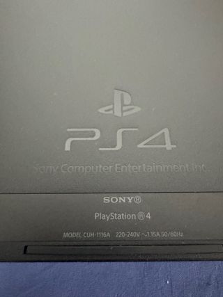 PlayStation 4 (PS4) 500GB
