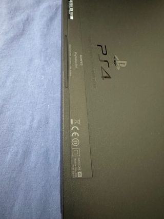 PlayStation 4 (PS4) 500GB