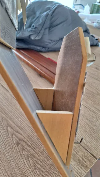 Appendichiavi decorato con cuori e nastri