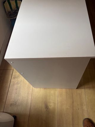 Escritorio blanco 3 cajones como nuevo