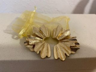 Pendientes dorados Parfois