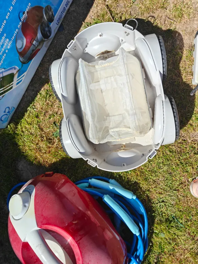 Robot Limpiafondos Naia HJ1009 Piscina