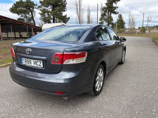 Toyota Avensis 2.0 D4D