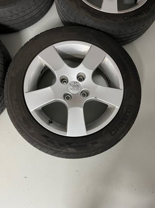 Llantas Peugeot 16 4x108 con neumatico