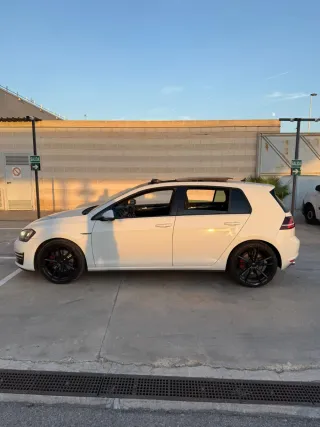 Volkswagen Golf 2014