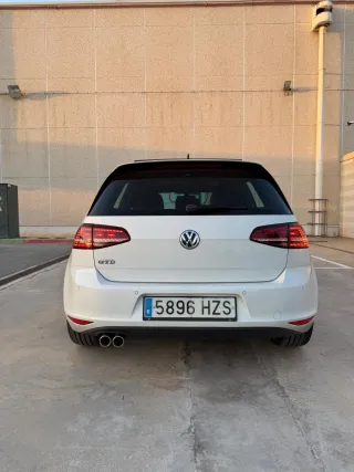 Volkswagen Golf 2014