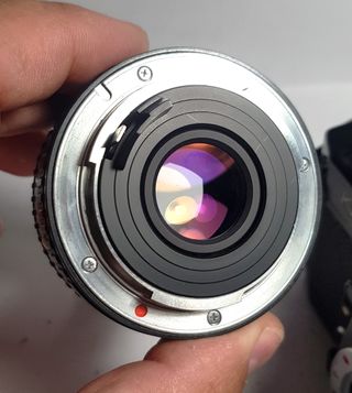 Cámara Ricoh KR-5 con objetivo RIKONAR 55mm f/2.2