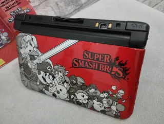 Nintendo 3DS XL Super Smash Bros. Edición Limitada