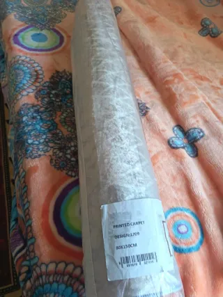 Alfombra Beige y Dorada