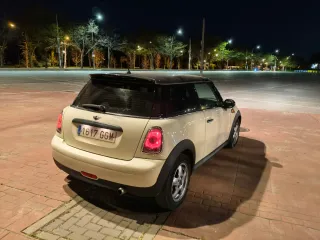 MINI one 2008