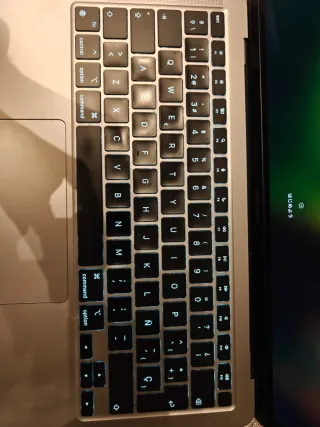 MacBook Air M1 8GB RAM 256GB SSD Gris Espacial