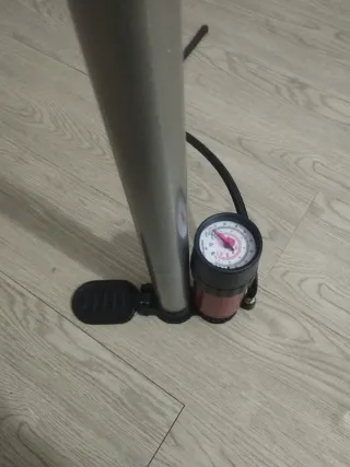 Bomba de aire para bicicleta