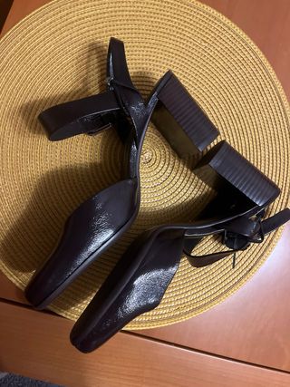 ZARA Zapatos Tacón Tira Hebilla Marrón berenjen38