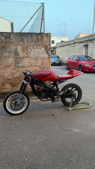 Yamaha TZR de circuito