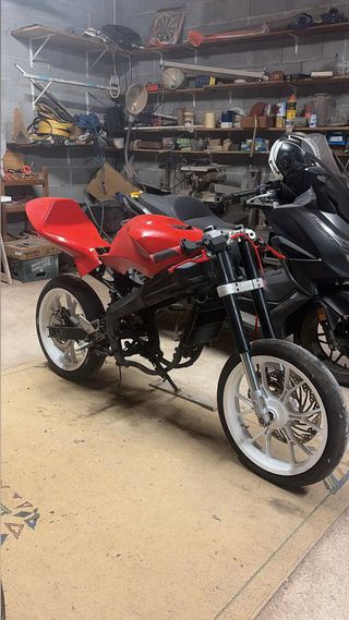 Yamaha TZR de circuito