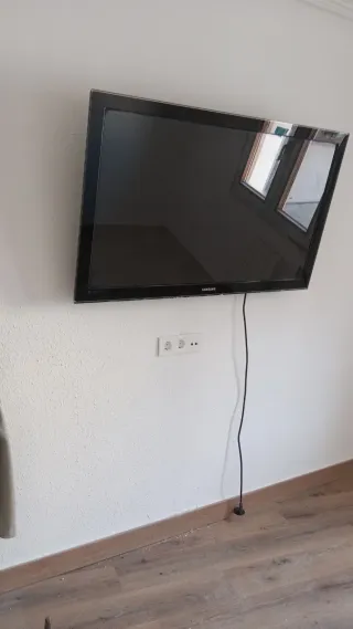 SAMSUNG 50 PULGADAS FULL HD TV Con opción de porte