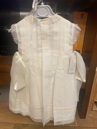Vestido de cristianar plumeti beige