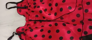 Conjunto lencería lunares rojo y negro