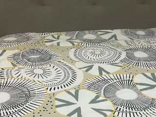 Cabecero de tela gris