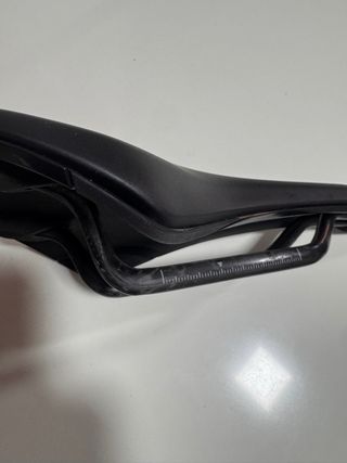 Sillín Fizik Vento Antares 140mm Negro