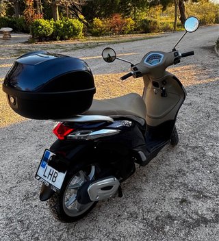 Moto Piaggio Liberty 125 ABS. 9000km. Año 2020