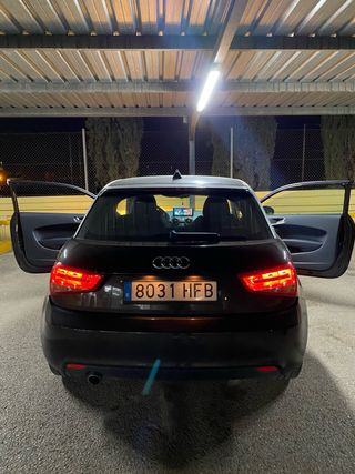 Audi A1 2011
