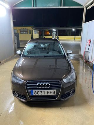 Audi A1 2011