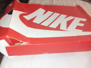 Nike Air More Uptempo Slide Nere e Bianche