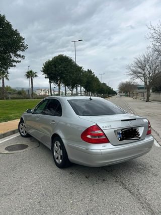 Mercedes-Benz Clase E 2003
