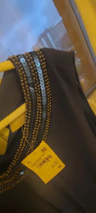 Vestido azul marino con pedrería Talla 50