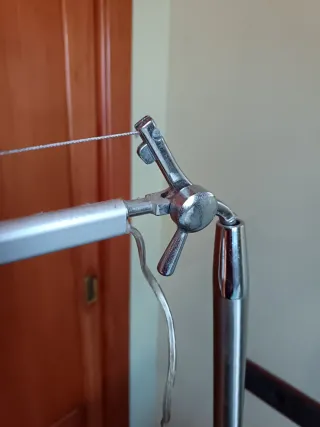 Lámpara de pie moderna plateada